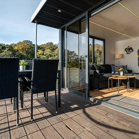Hausboot Blue Bay Rivo Campi 400 Hotel na wodzie